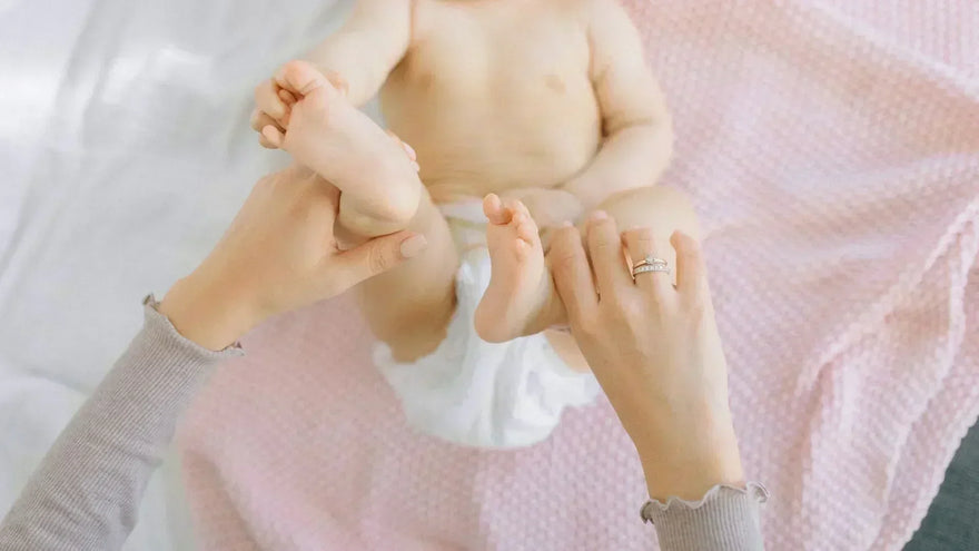 Baby geen ontlasting wel winden: wanneer is het normaal?